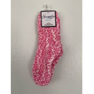 PINK FUZZY SOCKS